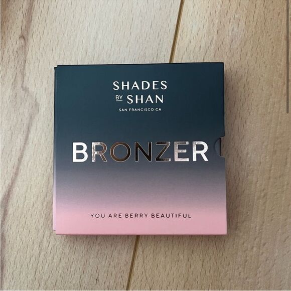 Shades by Shan Bronzer - Picture 2 of 4